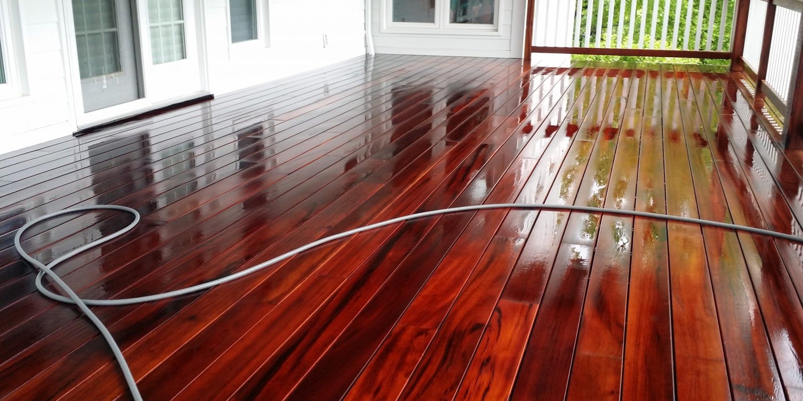deck-staining-services-02-panorama-516308241955f021d1c252e1f33b5b52-jaborm5l8tv1